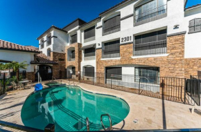 Studio Full Kitchen Tempe Studio w pool, jacuzzi, gym perfect location No Pets